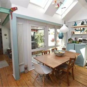  Holiday home Stylish 3 Bed House With Parking In Bermondsey, Se1 United Kingdom